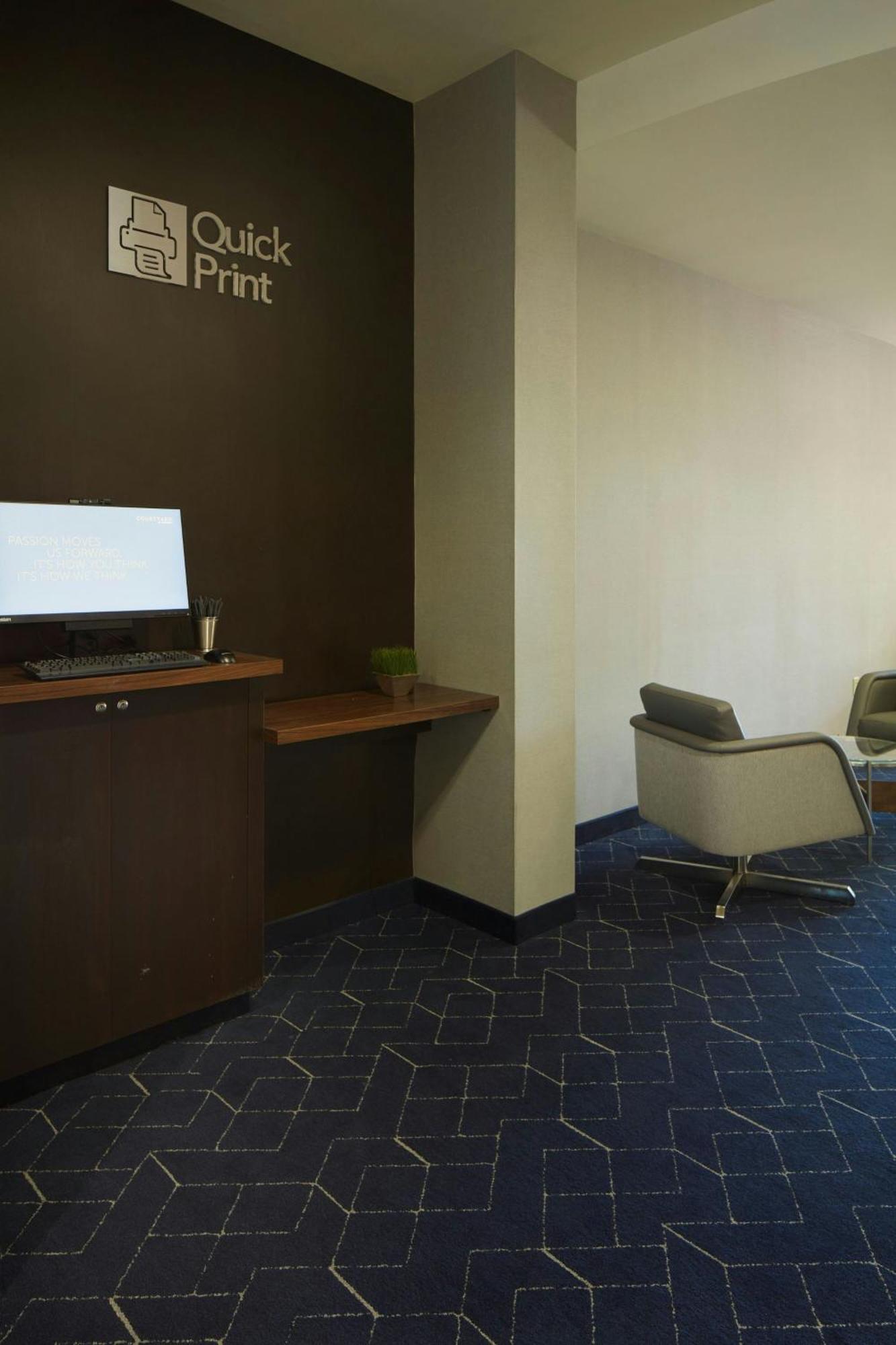 Courtyard By Marriott Winchester Medical Center Экстерьер фото